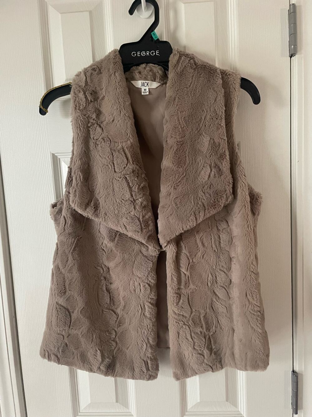 Jack by BB Dakota Elektra Faux Fur Vest, NWOT, Size M, $35, B52